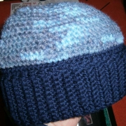 Cappello blu e mélange