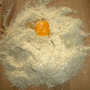 versare il composto a fontana